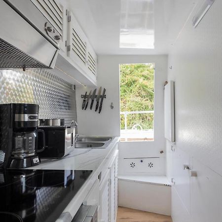 Hotel Eucala Motor Yacht East Molesey Zewnętrze zdjęcie