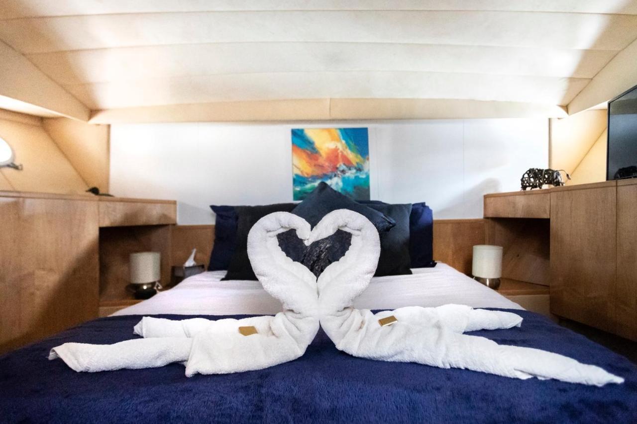 Hotel Eucala Motor Yacht East Molesey Zewnętrze zdjęcie