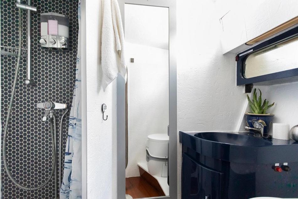 Hotel Eucala Motor Yacht East Molesey Zewnętrze zdjęcie