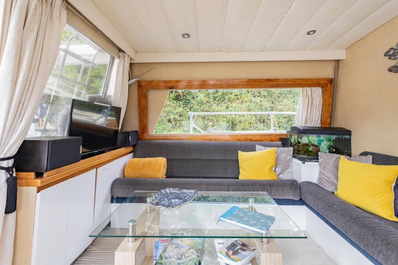 Hotel Eucala Motor Yacht East Molesey Zewnętrze zdjęcie