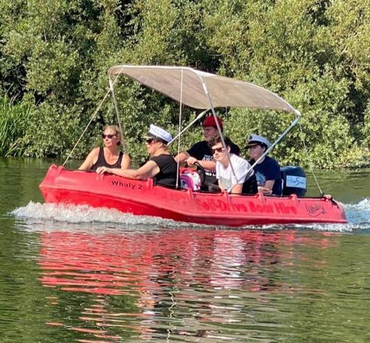 Hotel Eucala Motor Yacht East Molesey Zewnętrze zdjęcie
