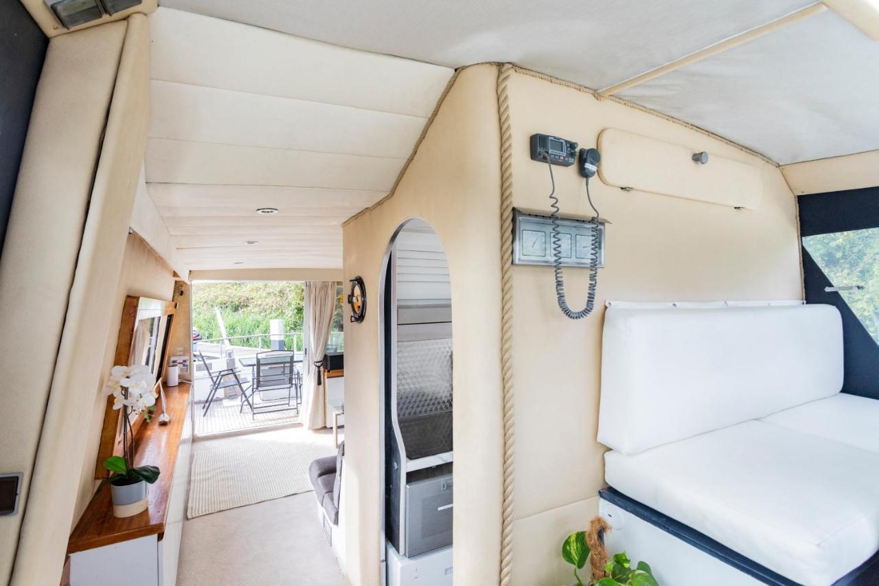 Hotel Eucala Motor Yacht East Molesey Zewnętrze zdjęcie